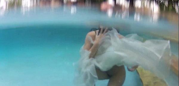  Underwater Hottie Charley Chase